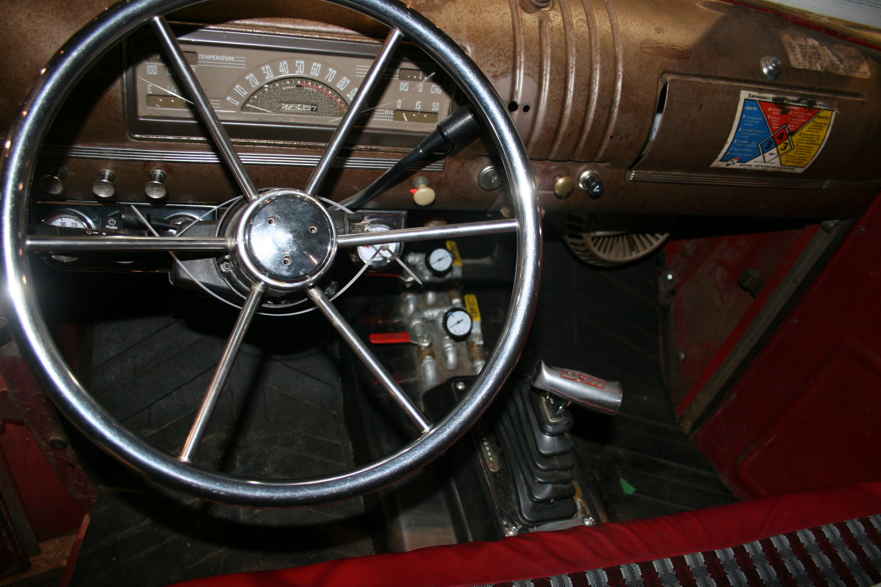 4th Image of a 1946 CHEVROLET FIRE TRUCK