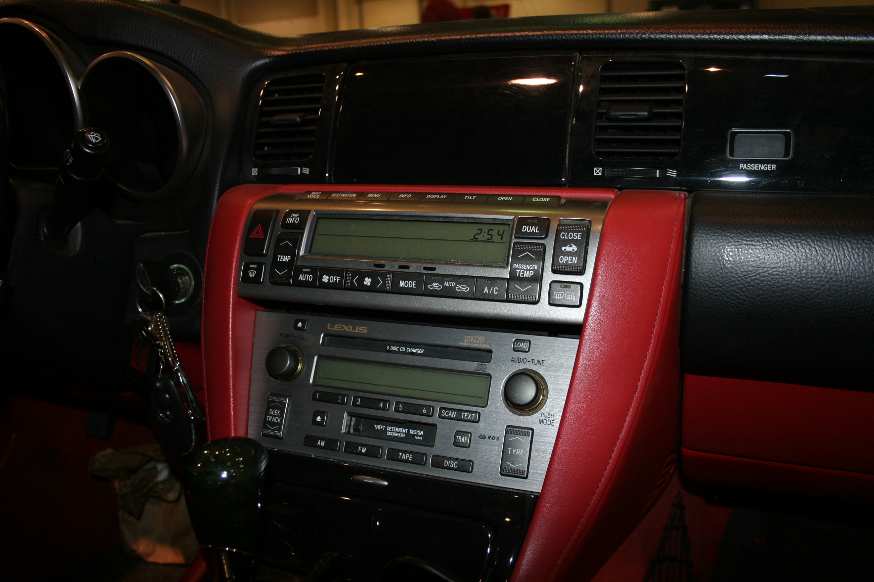 6th Image of a 2007 LEXUS SC 430