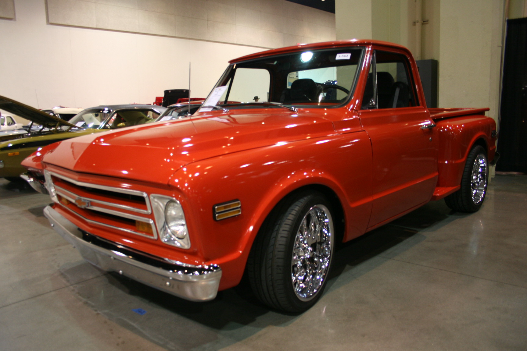 3rd Image of a 1968 CHEVROLET C10