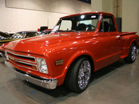 Image 4 of 17 of a 1968 CHEVROLET C10