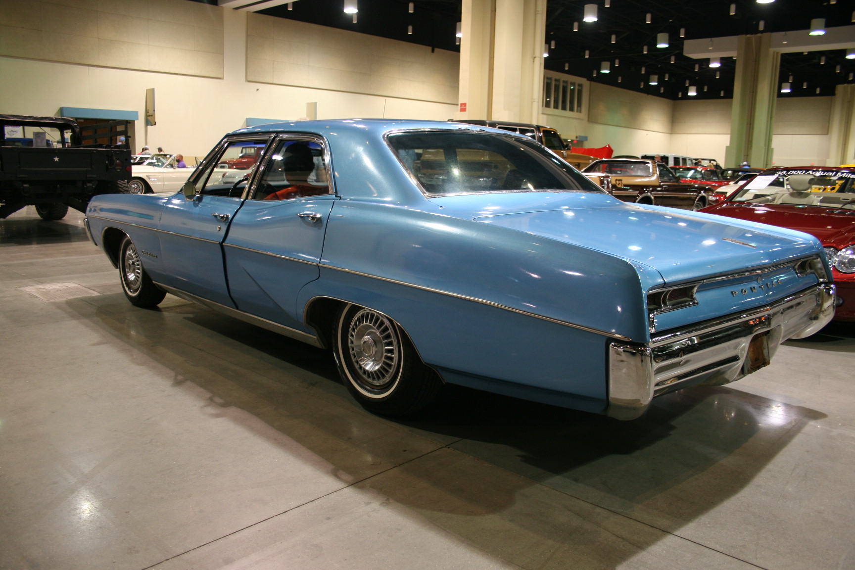 3rd Image of a 1967 PONTIAC CATALINA