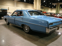 Image 4 of 11 of a 1967 PONTIAC CATALINA