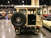 Image 13 of 14 of a 1982 TOYOTA LANDCRUISER