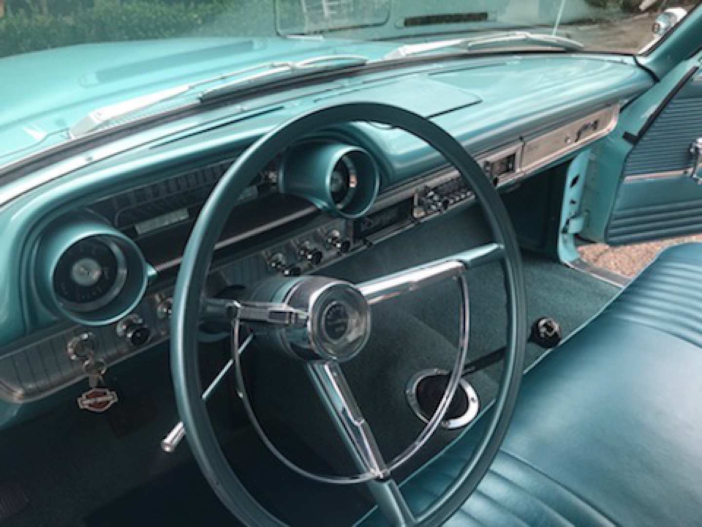 3rd Image of a 1963 FORD GALAXIE