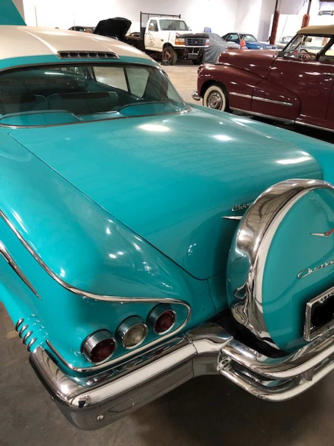 3rd Image of a 1958 CHEVROLET IMPALA