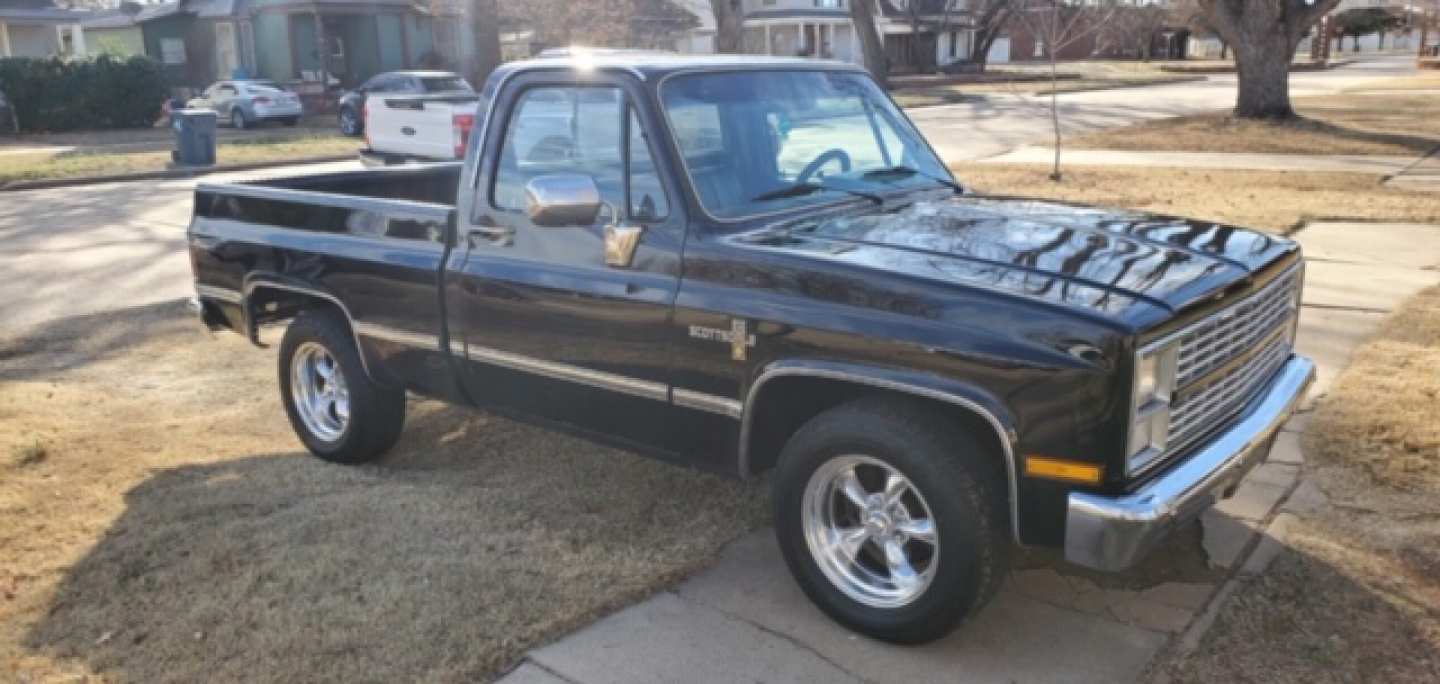 0th Image of a 1984 CHEVROLET C10
