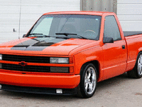 Image 1 of 2 of a 1993 CHEVROLET SHORT WIDE