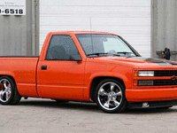 Image 2 of 2 of a 1993 CHEVROLET SHORT WIDE