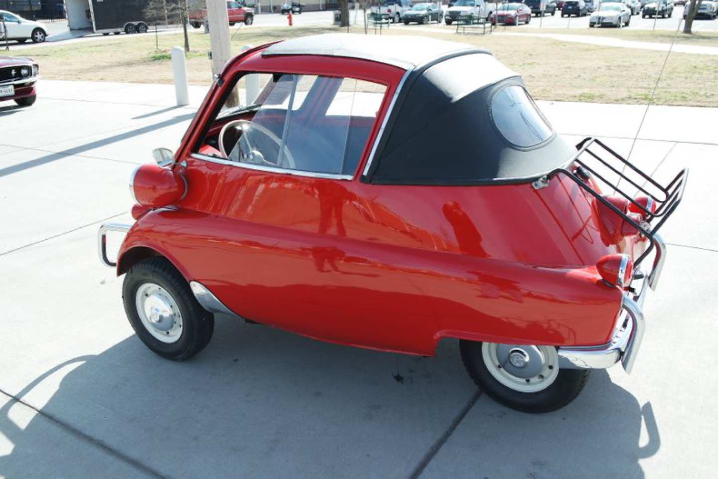 1st Image of a 1958 BMW ISETTA