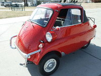 Image 1 of 5 of a 1958 BMW ISETTA