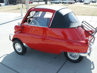 Image 2 of 5 of a 1958 BMW ISETTA