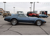 Image 4 of 20 of a 1975 CHEVROLET CORVETTE