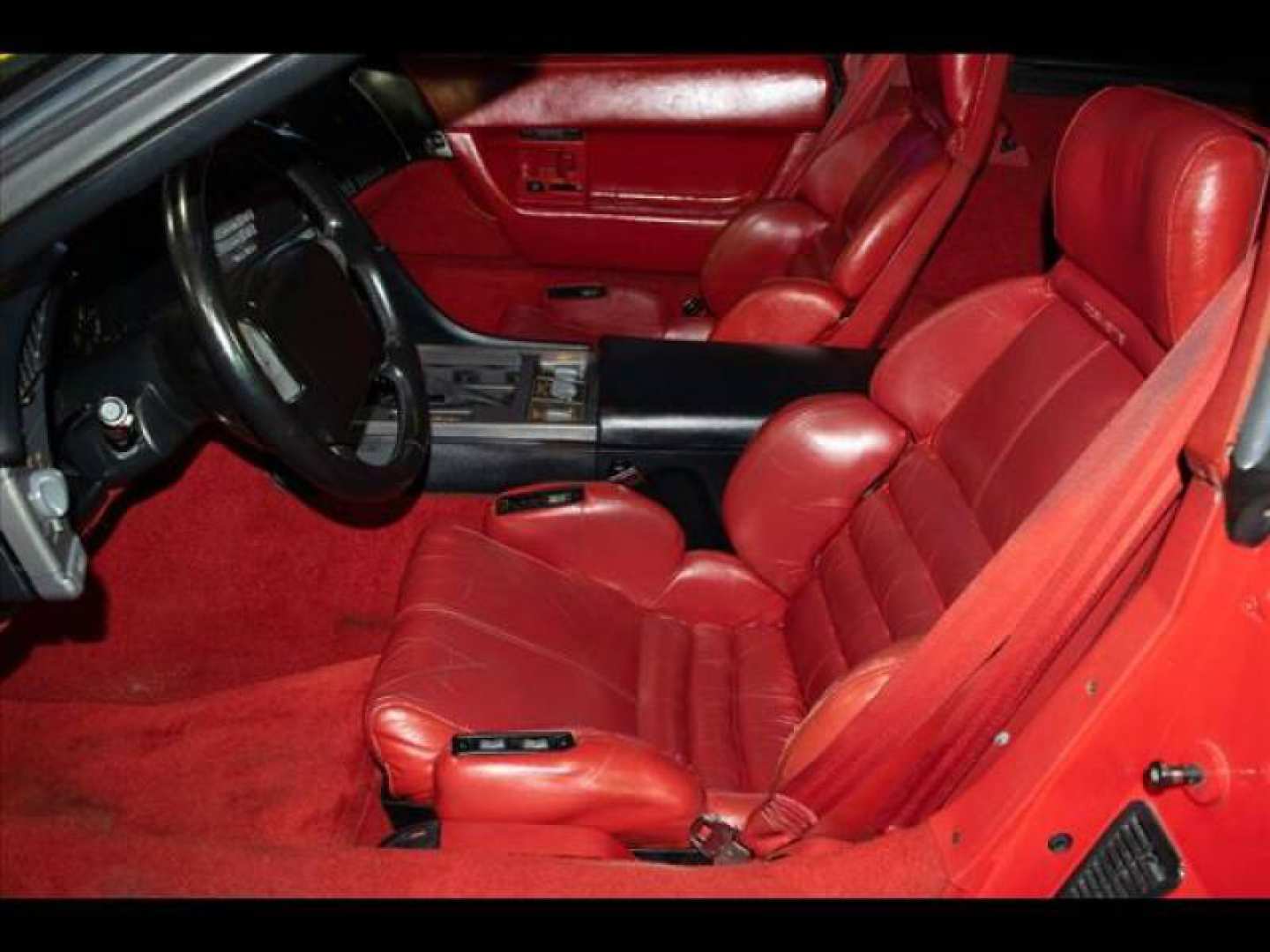 7th Image of a 1990 CHEVROLET CORVETTE