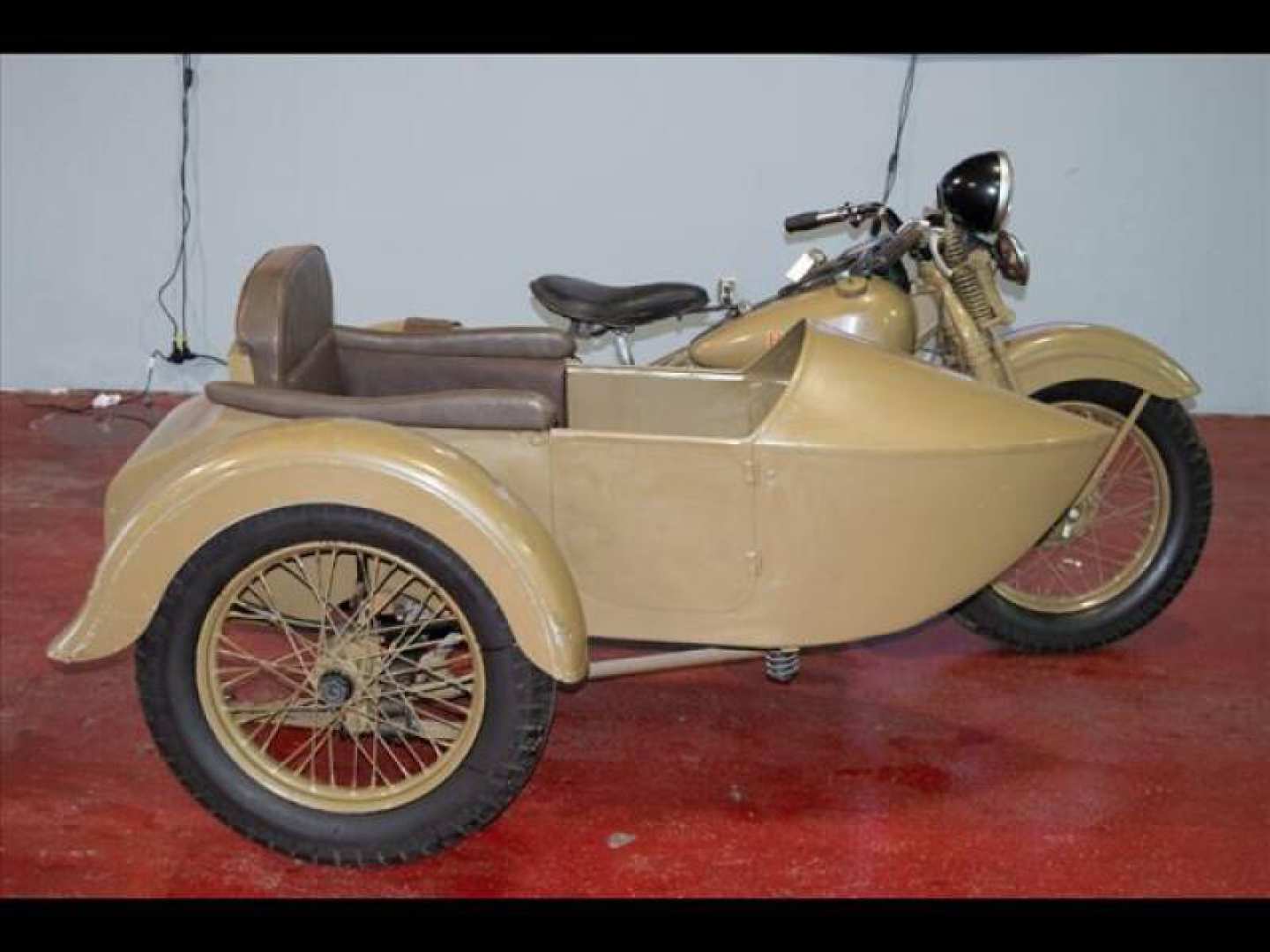 2nd Image of a 1942 HARLEY DAVIDSON SIDECAR