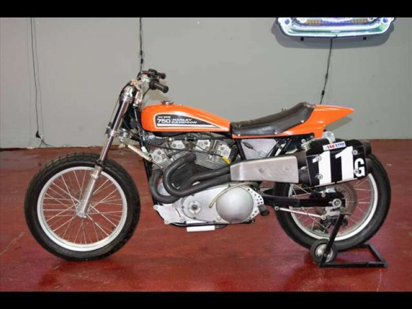 3rd Image of a 1970 HARLEY DAVIDSON XR750