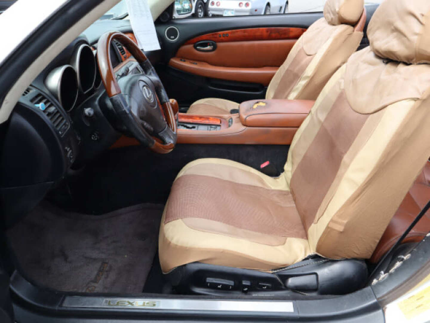 8th Image of a 2004 LEXUS SC 430