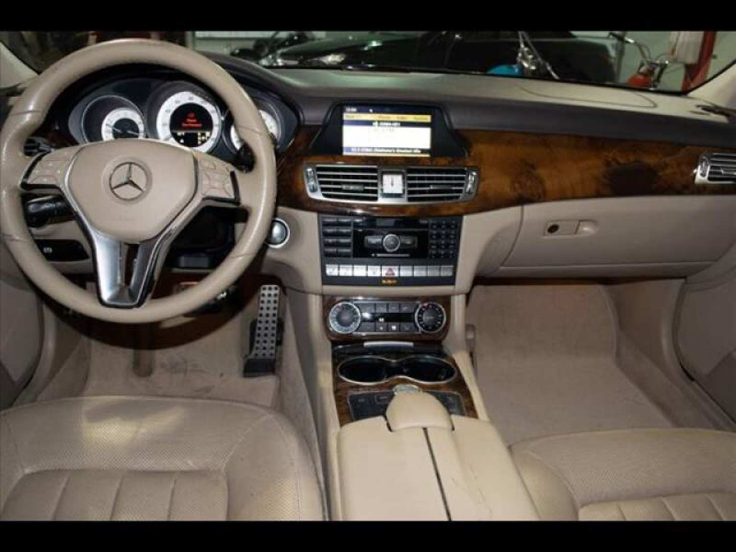 6th Image of a 2012 MERCEDES-BENZ CLS-CLASS CLS550