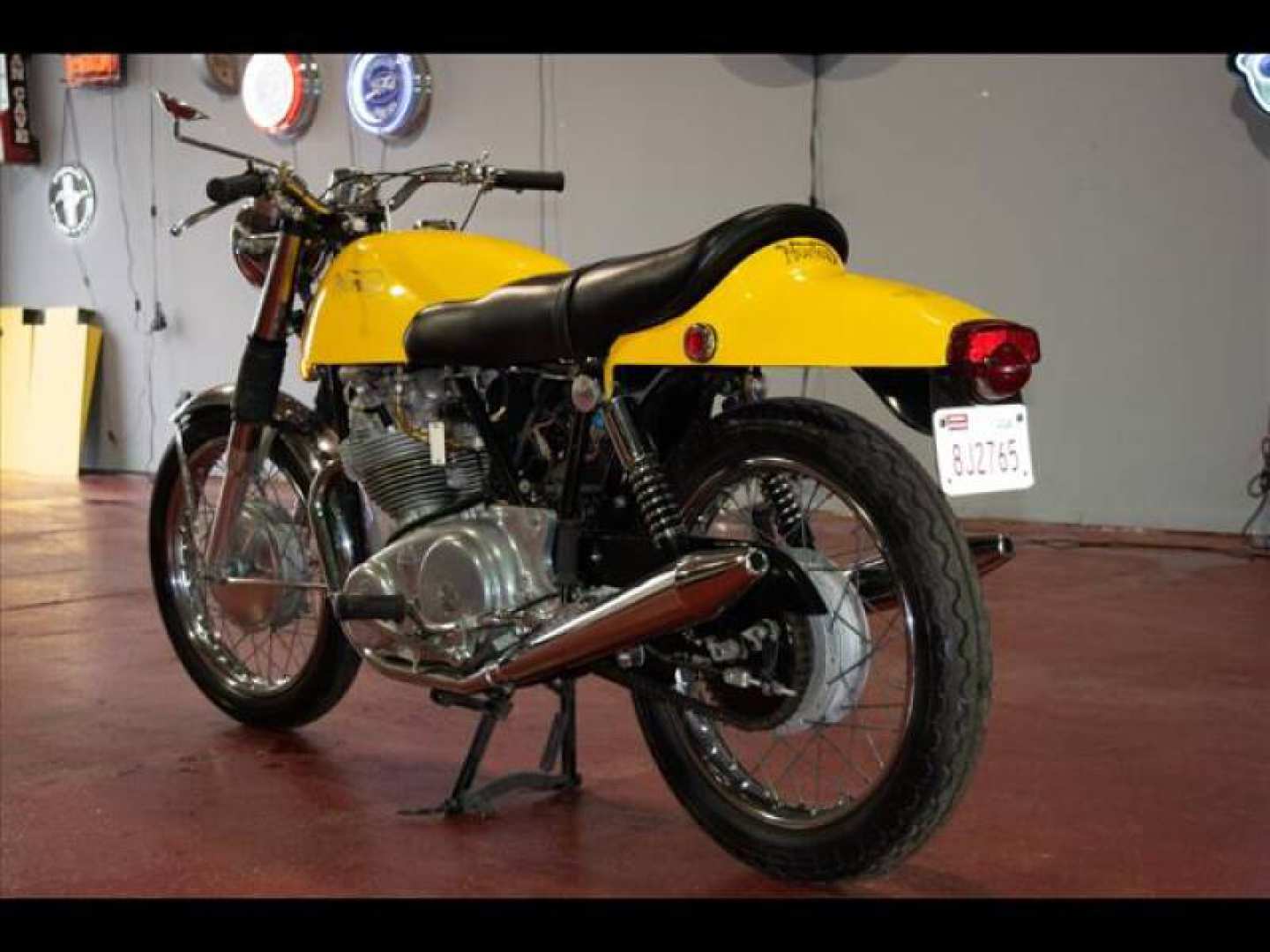 2nd Image of a 1970 NORTON COMMANDO