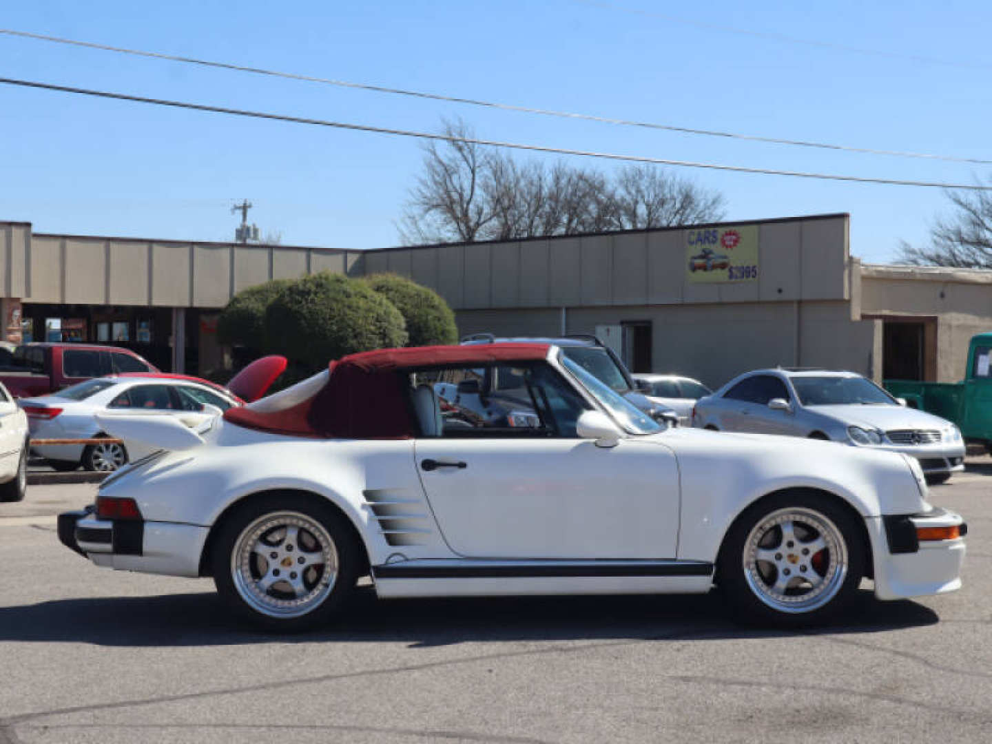 2nd Image of a 1986 PORSCHE 911 CARRERA