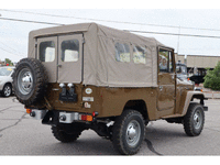 Image 4 of 19 of a 1980 TOYOTA FJ43