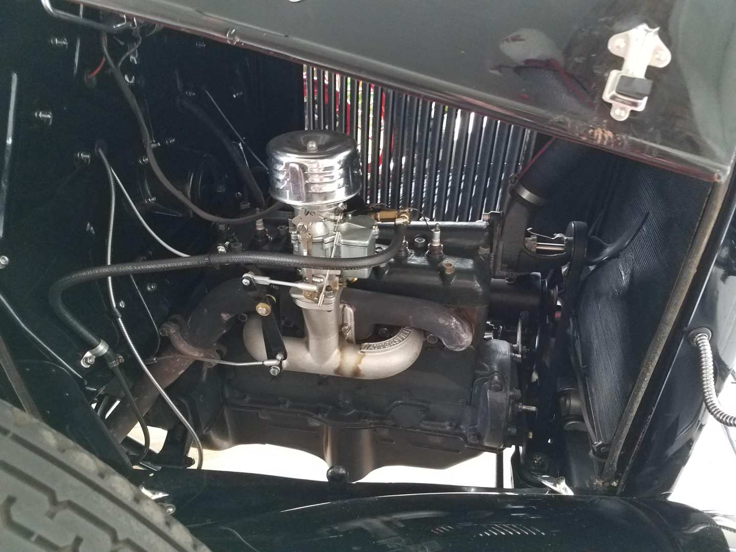 2nd Image of a 1932 FORD MODEL B