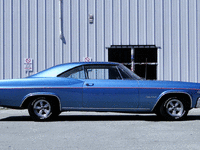 Image 4 of 7 of a 1966 CHEVROLET IMPALA