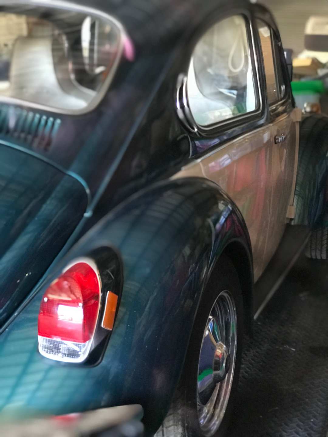 1st Image of a 1971 VOLKSWAGEN SUPER BEETLE