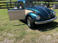 Image 4 of 12 of a 1971 VOLKSWAGEN SUPER BEETLE