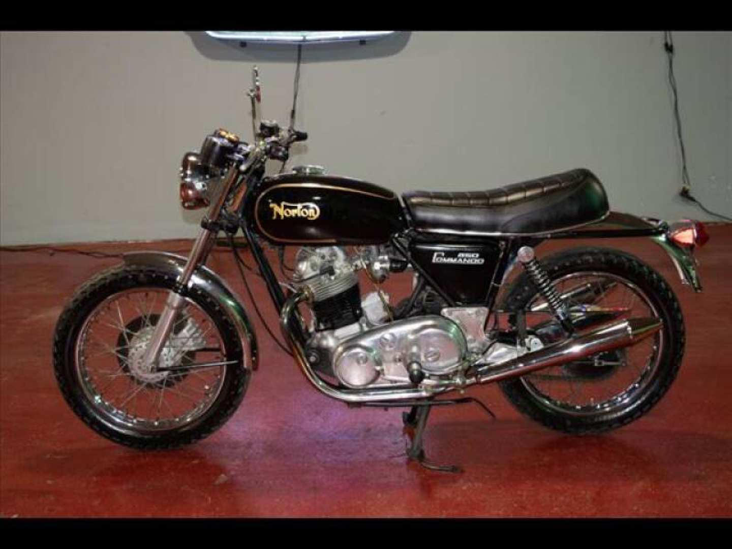 1st Image of a 1974 NORTON COMMANDO