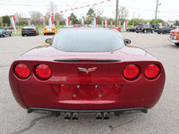 Image 5 of 14 of a 2006 CHEVROLET CORVETTE