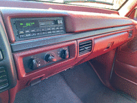 Image 4 of 7 of a 1996 FORD F-150