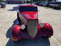 Image 3 of 7 of a 1934 FORD COUPE
