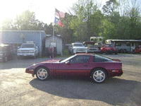 Image 8 of 23 of a 1989 CHEVROLET CORVETTE