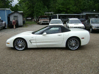 Image 6 of 28 of a 2003 CHEVROLET CORVETTE