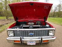 Image 17 of 19 of a 1972 CHEVROLET C10