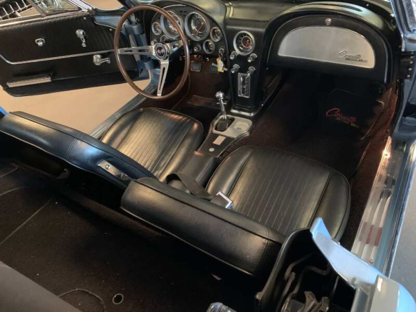 45th Image of a 1964 CHEVROLET CORVETTE