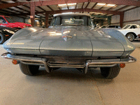 Image 16 of 50 of a 1964 CHEVROLET CORVETTE