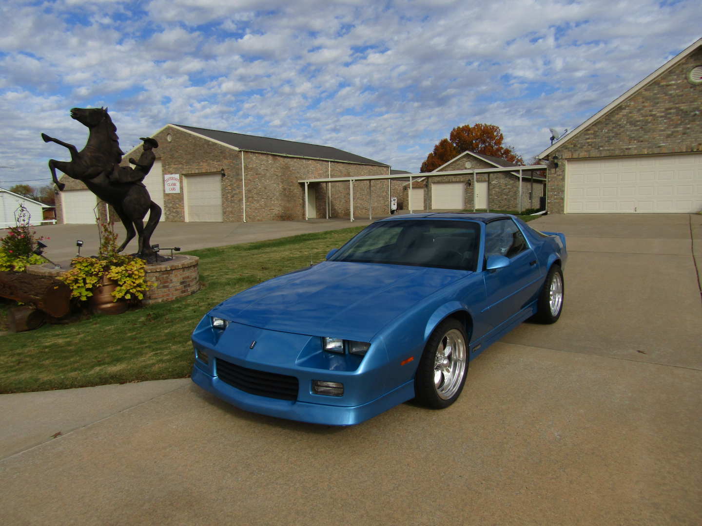 6th Image of a 1989 CHEVROLET CAMARO