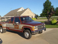 Image 6 of 27 of a 1989 CHEVROLET GMT-400