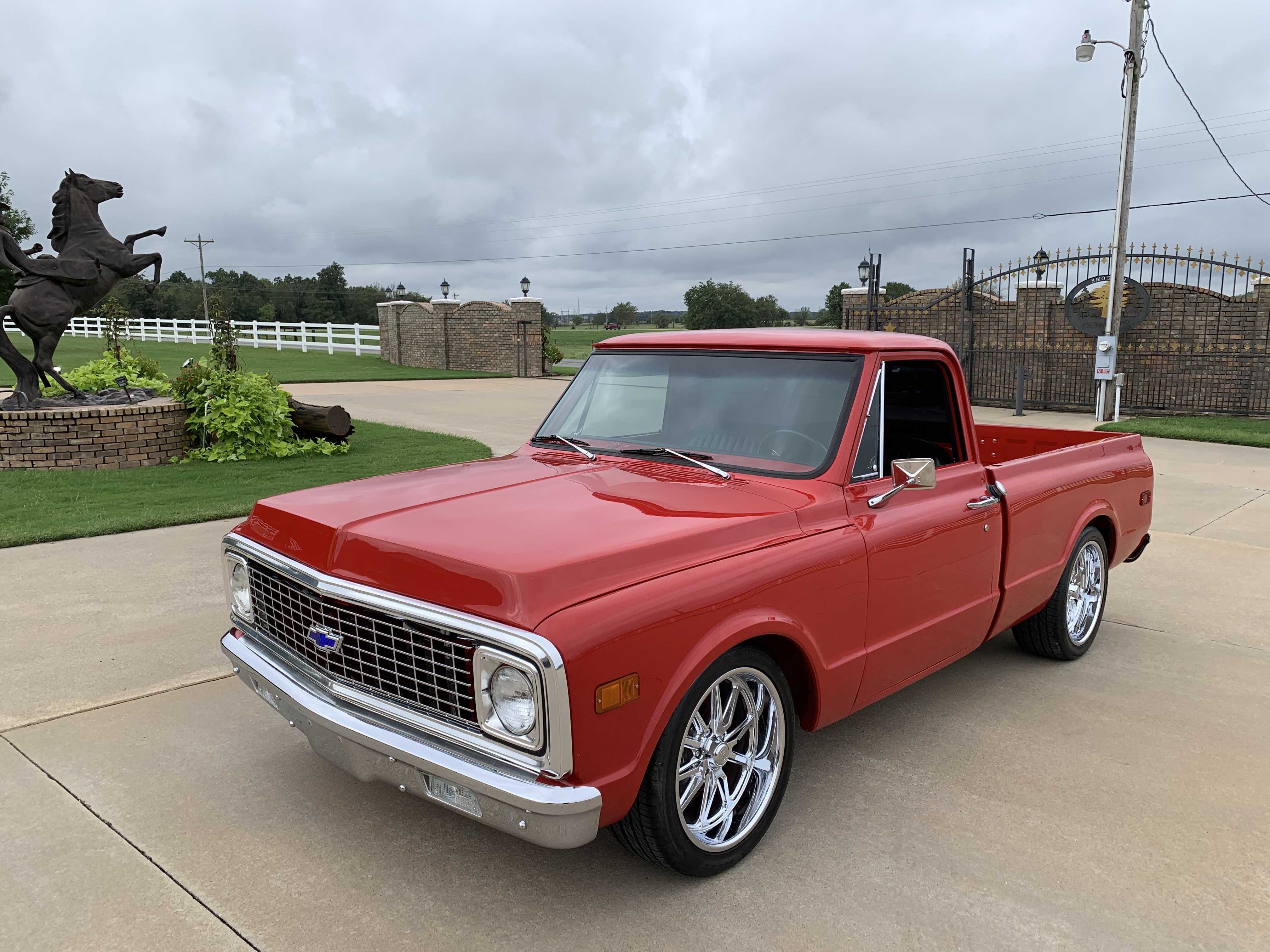 1st Image of a 1972 CHEVROLET C-10