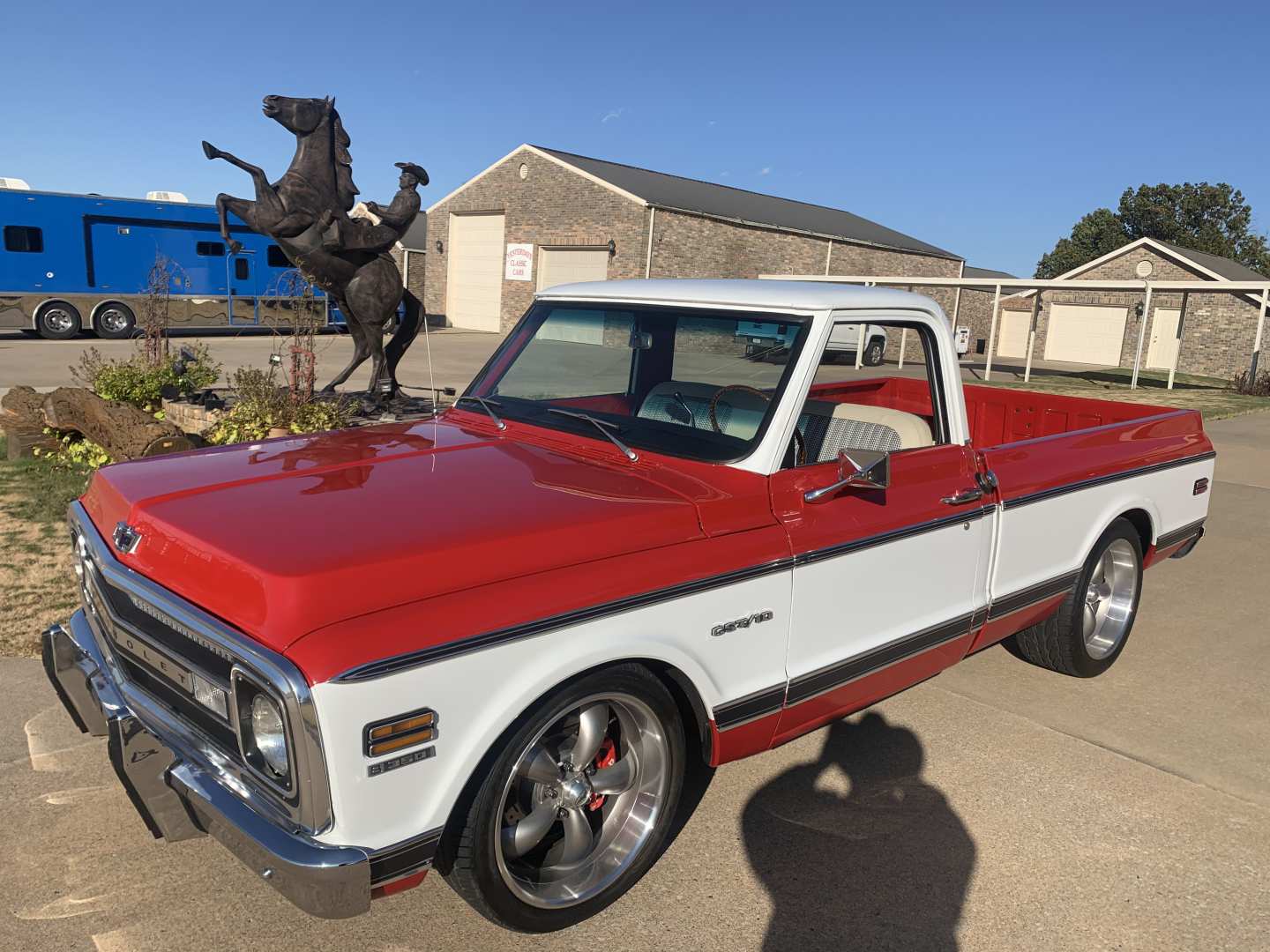 3rd Image of a 1969 CHEVROLET FLEETSIDE CST