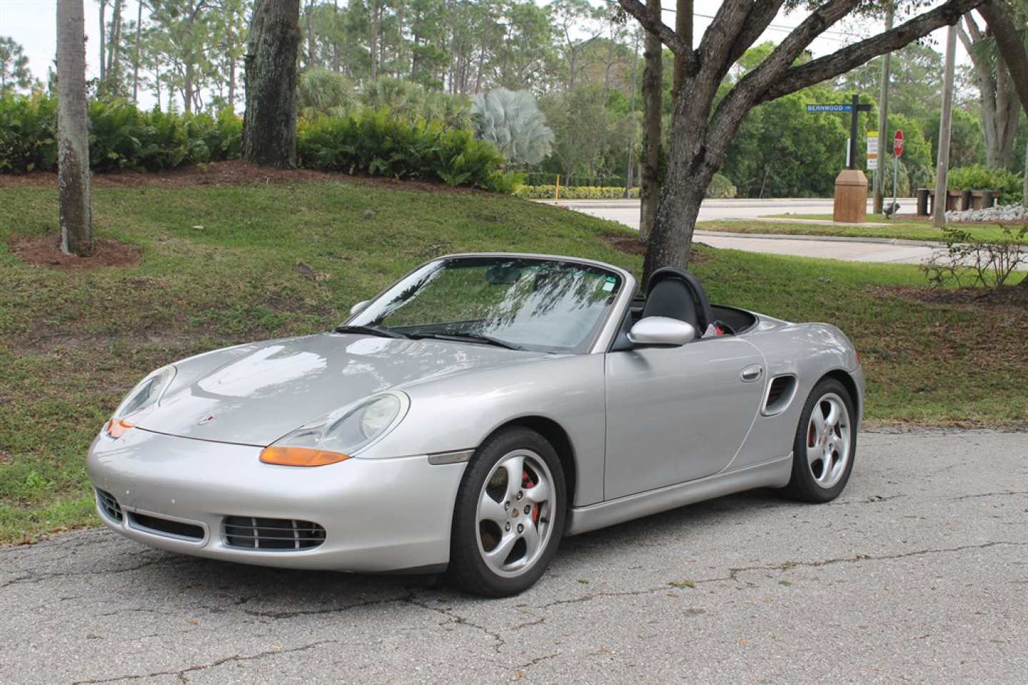 1st Image of a 2001 PORSCHE BOXSTER S