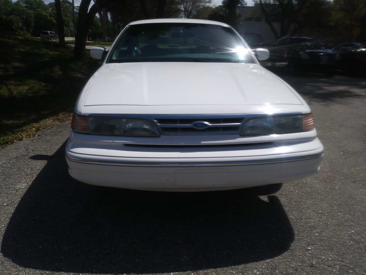 0th Image of a 1996 FORD CROWN VICTORIA LX
