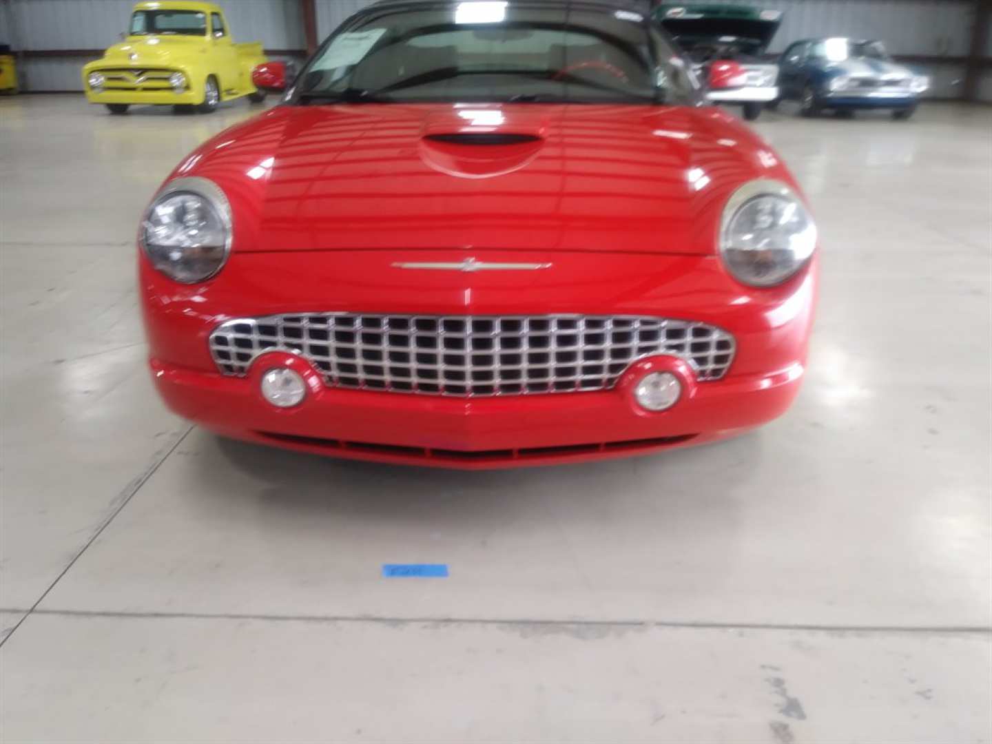 5th Image of a 2002 FORD THUNDERBIRD