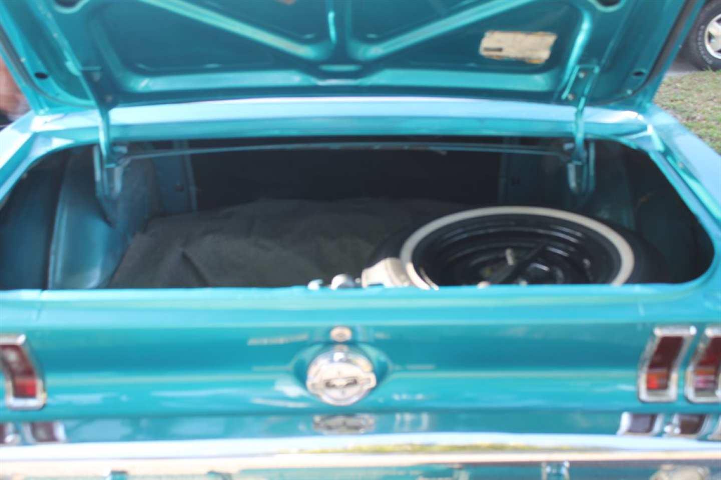 6th Image of a 1968 FORD MUSTANG