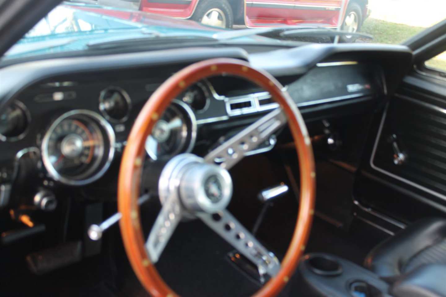 12th Image of a 1968 FORD MUSTANG