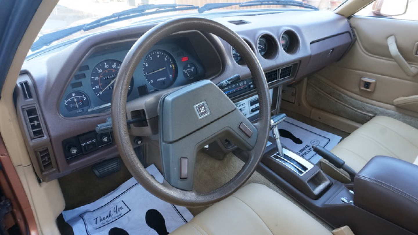 5th Image of a 1981 NISSAN 280ZX