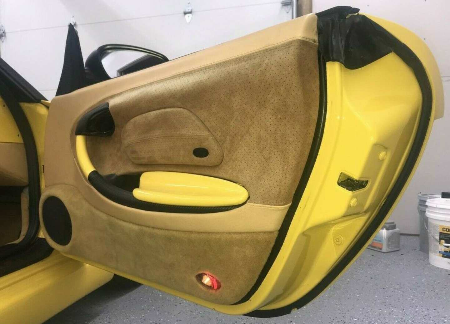 9th Image of a 1999 PORSCHE BOXSTER