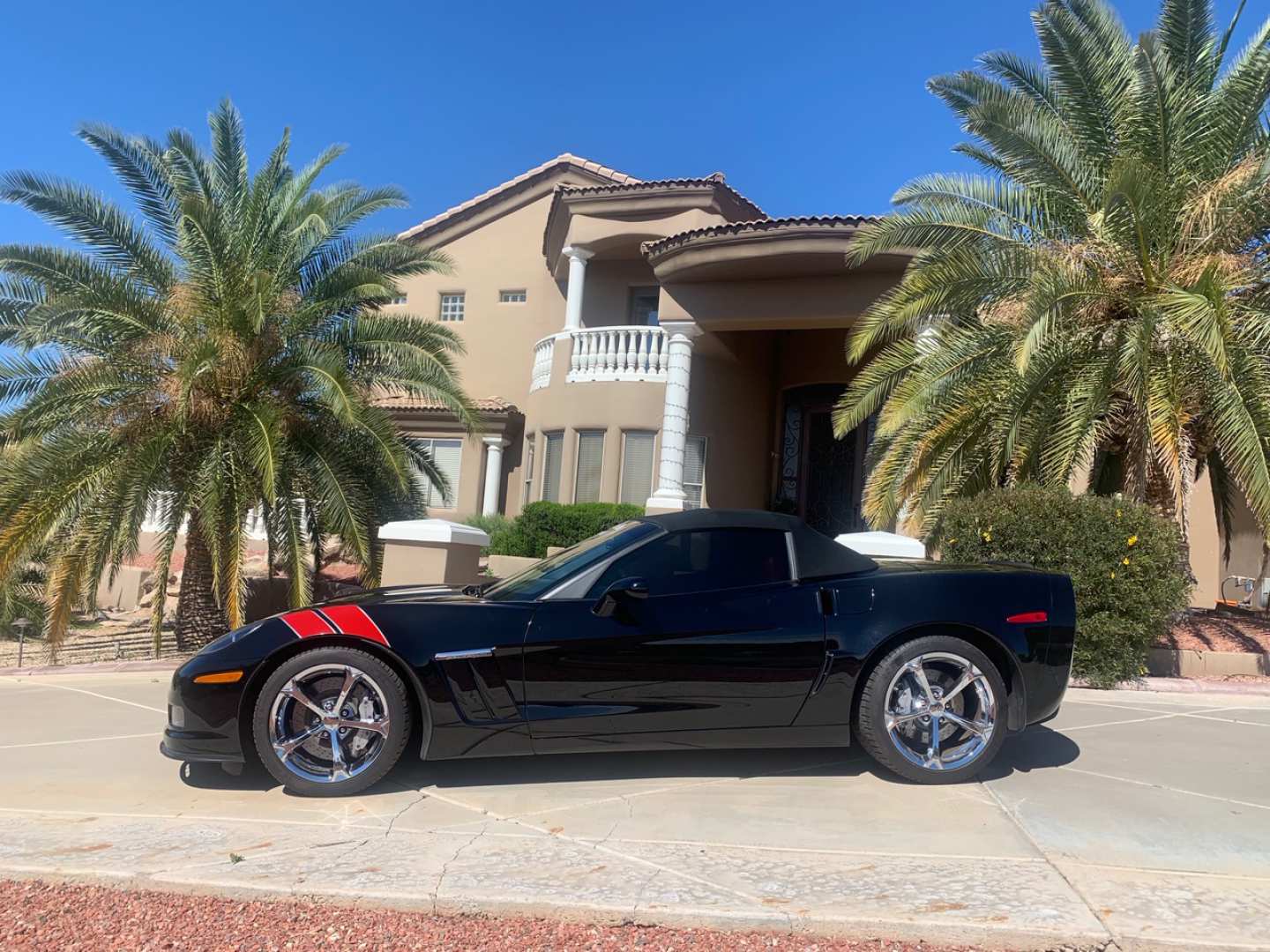 1st Image of a 2010 CHEVROLET CORVETTE GRAND SPORT 3LT