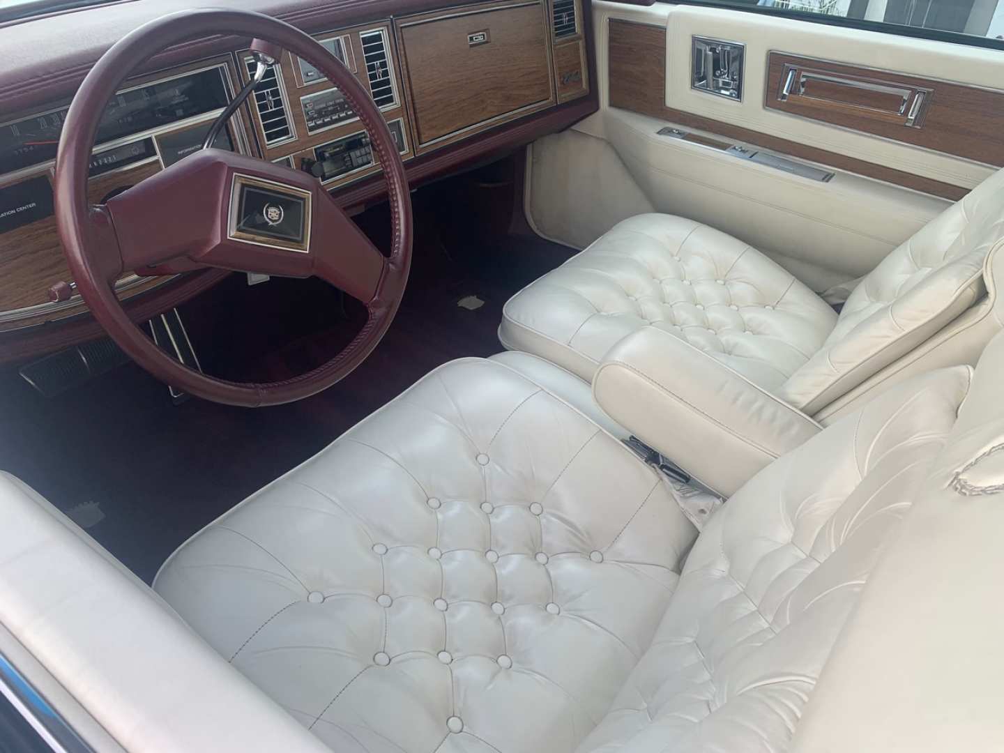 10th Image of a 1983 CADILLAC BIARRITZ